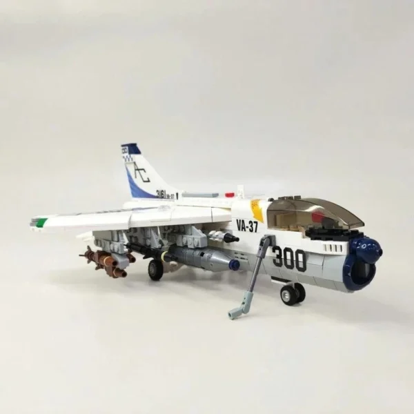 Bloques tipo lego - Avion de Combate A7 - 683 Piezas